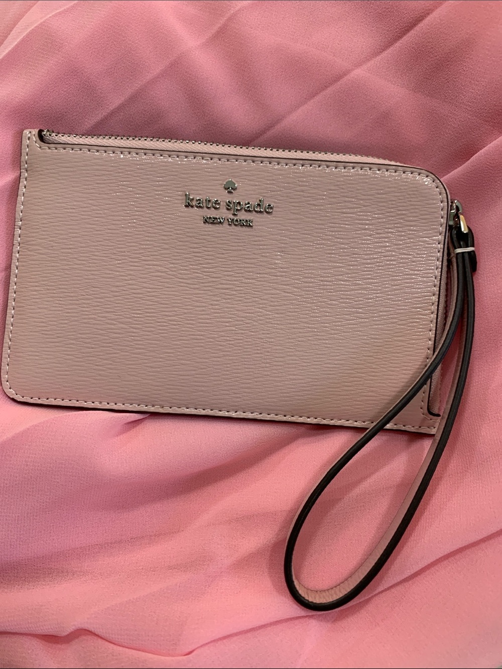 Kate Spade Wrislet NWOT